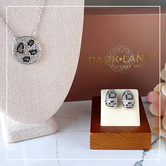 March Sparkle Box in blue